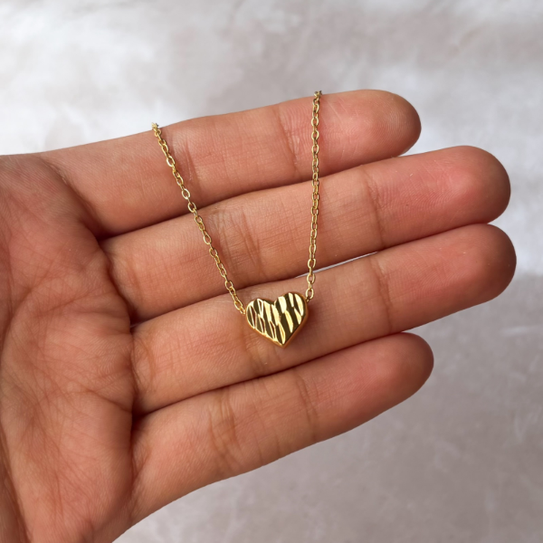 Producto - Collar corazón inflado