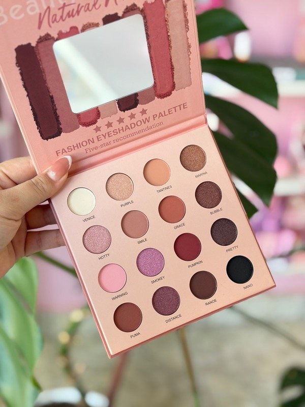 Producto - Paleta de sombras Beauty fashion