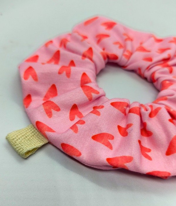 Producto - Scrunchie Heart III
