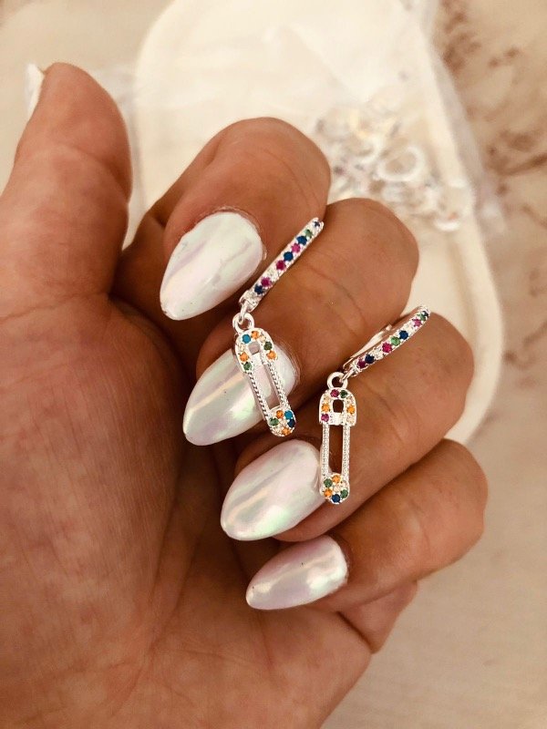 Producto - Huggies Alfileres multicolores micropave Plata 900 1200