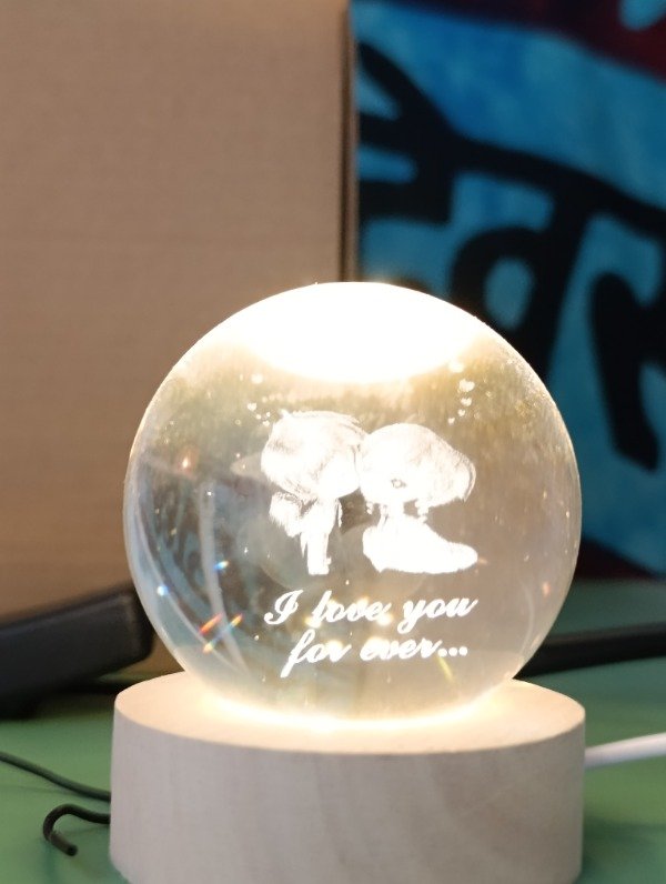 Producto - Lámpara esfera led Love you