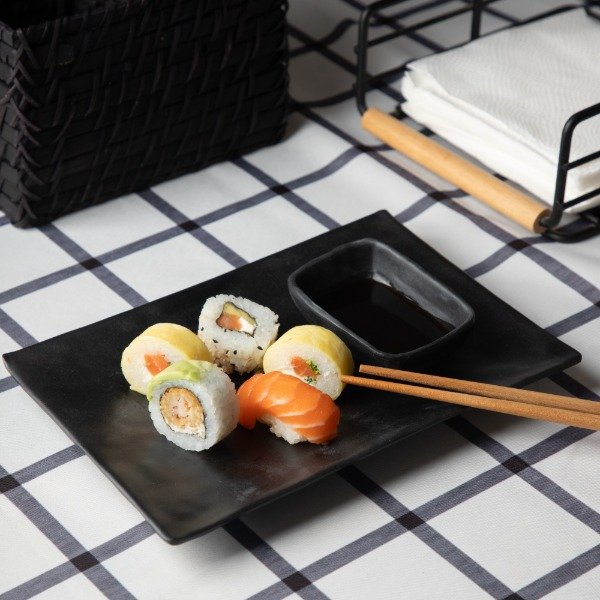 Producto - Set sushi melamina en negro