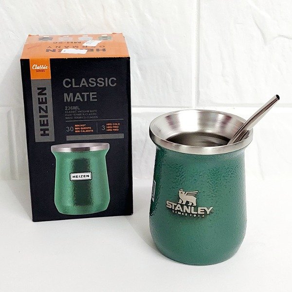 Producto - Mate stanley con bombilla verde