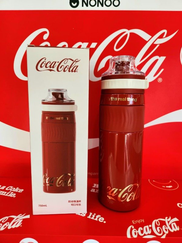 Producto - Botella térmica roja 750 ml.