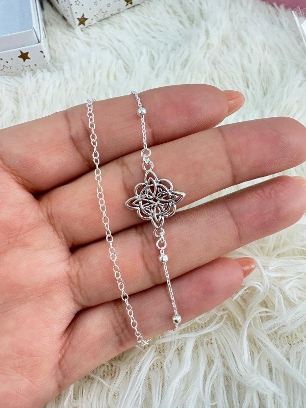 Producto - Pulsera doble Nudo de bruja