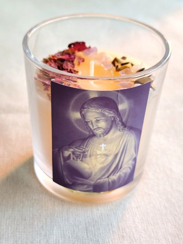 Producto - VELA SAGRADO CORAZÓN DE JESÚS - Con ojo de tigre, amatista y rosas. 250ml - 0