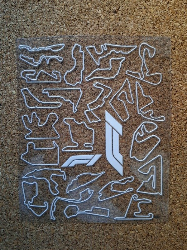 Producto - Plancha circuitos color blanco