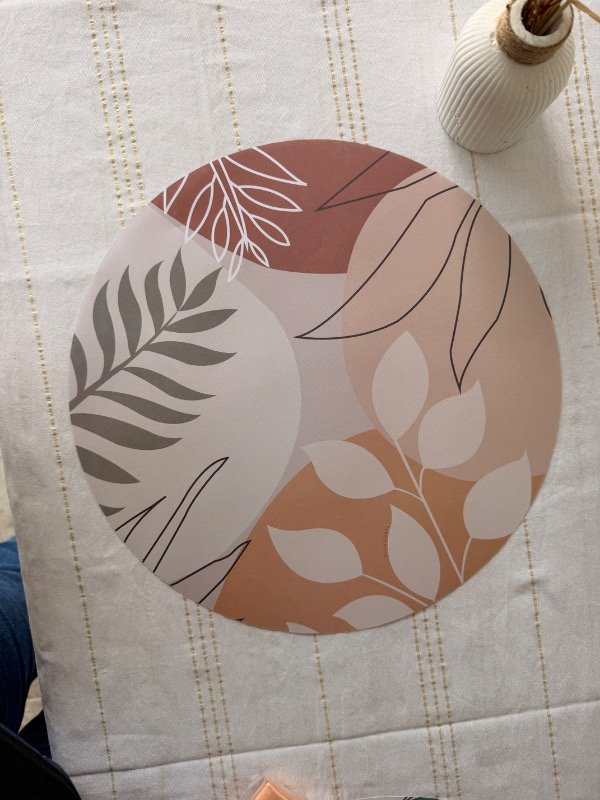 Producto - Plato de sitio x24u. Modelo Eucalipto Marroc