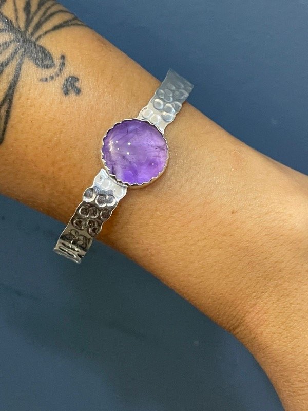 Producto - Esclava Amatista Martelada