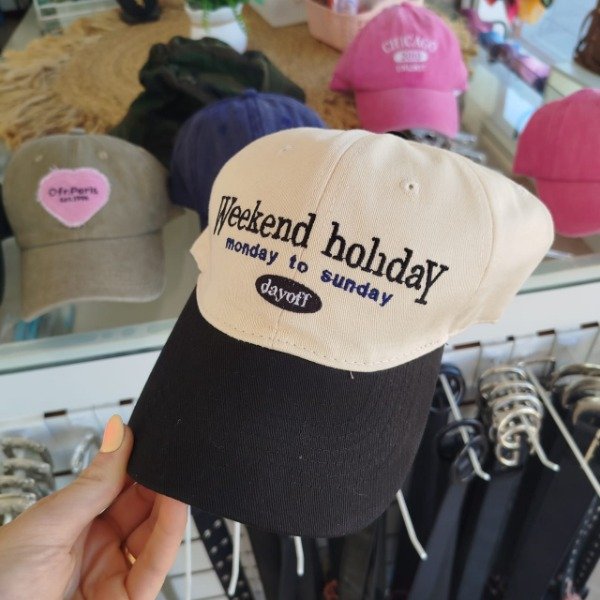 Producto - Gorra weekend holiday