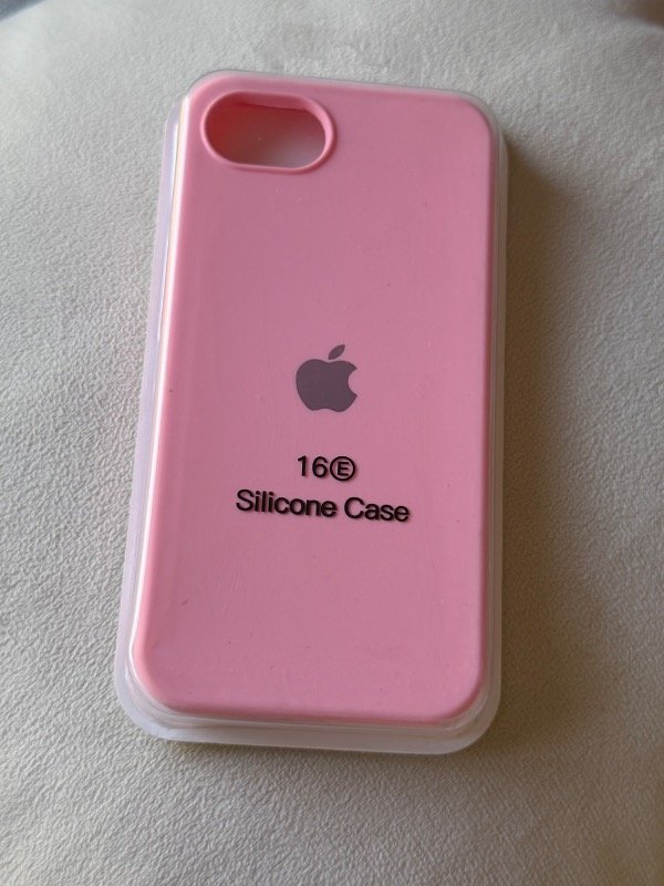 Producto - Silicone case rosa iphone 16 e