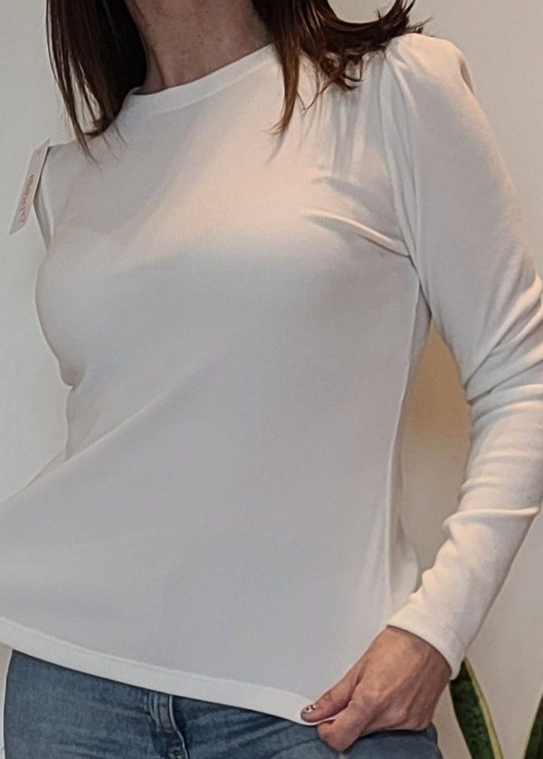 Producto - Remera AIKO NATURAL