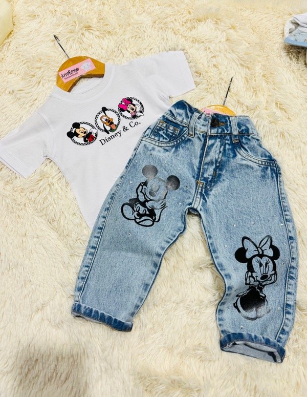 Producto - Jeans Mom Minnie-Mickey