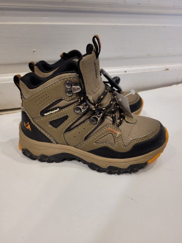 Producto - Borcegos HUSH PUPPIES trekking marrones- Talle 29- PRECIO: 85X - 0