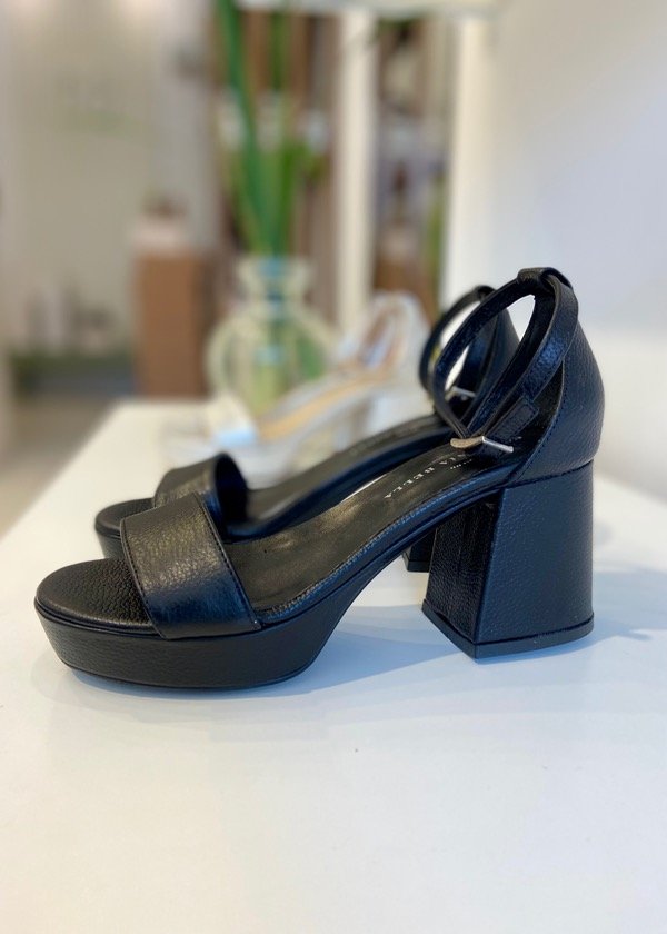 Producto - Sandalia KEEP negro