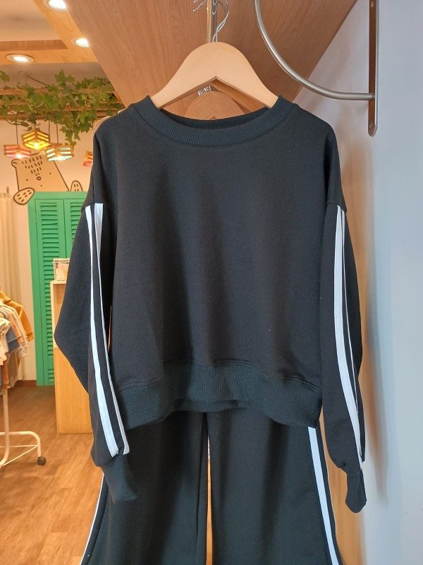 Producto - Buzo Julieta negro - 1
