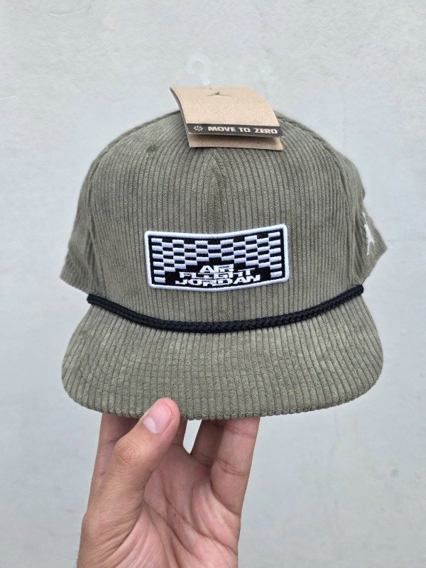 Air flight jordan corderoy olive — imagen 2