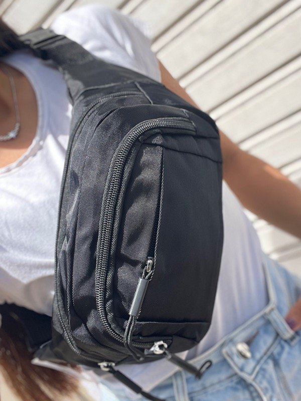 Producto - Riñonera negra basica unisex