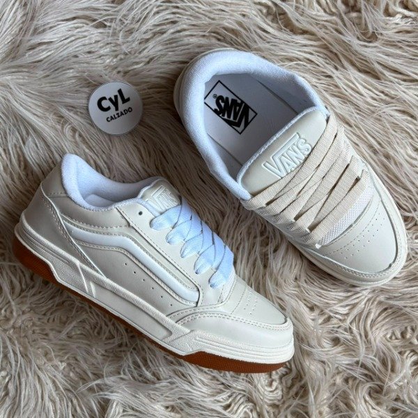 Producto - Vans Hylane Off White