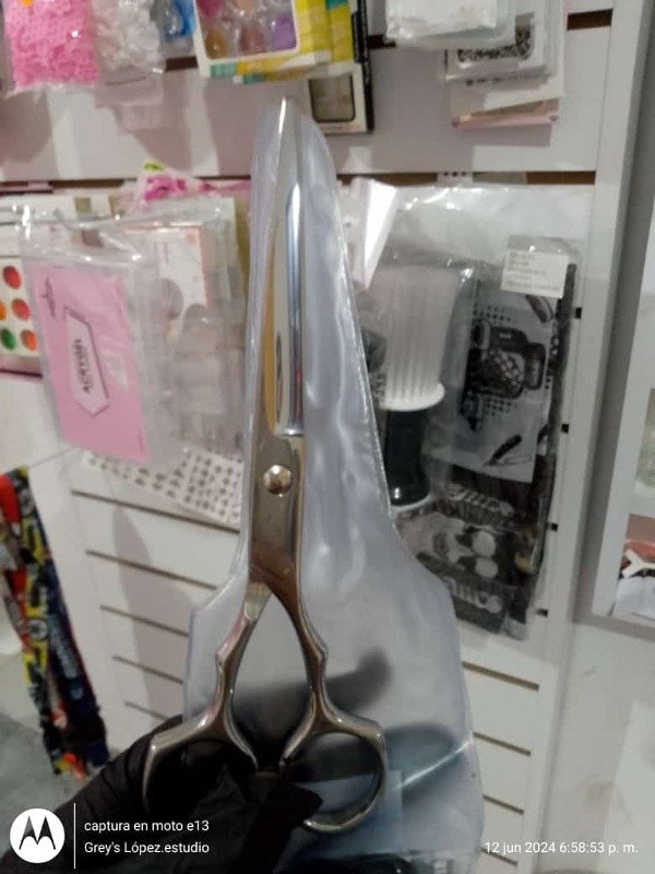 Producto - Tijera de peluquería