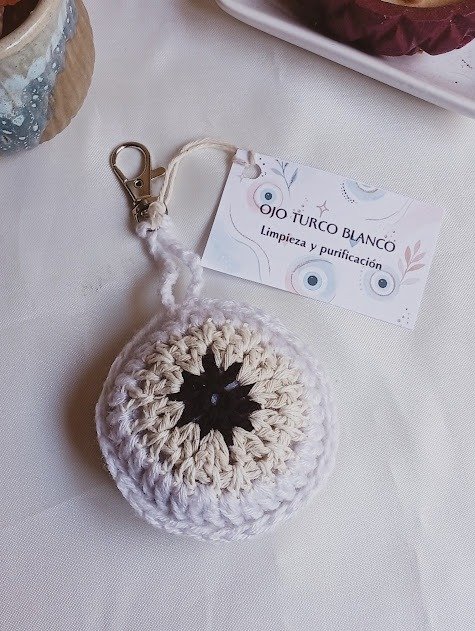 Producto - Llavero ojo turco blanco