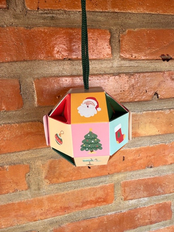 Producto - Adorno colorido