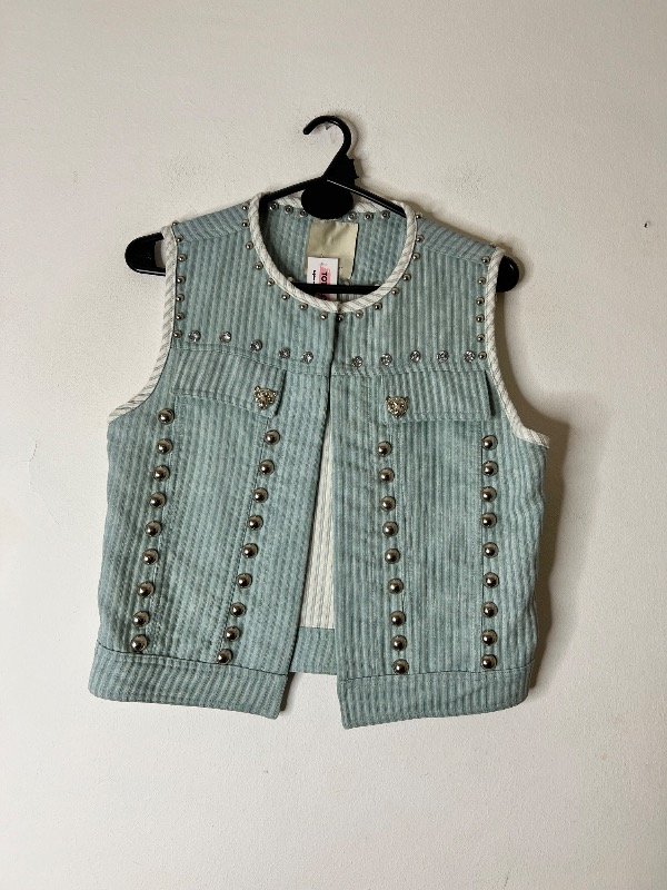 Producto - Chaleco Jazmin chebar