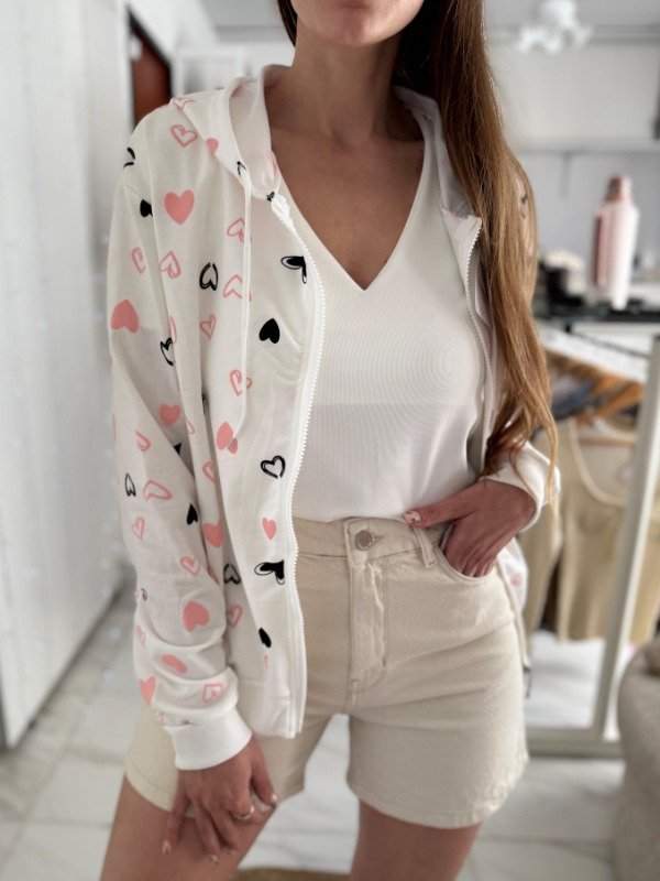 Producto - Campera Love blanca