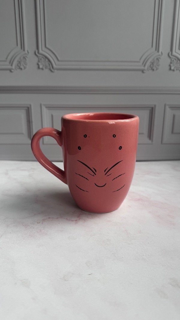 Producto - Taza rosa- MAJIN BOO