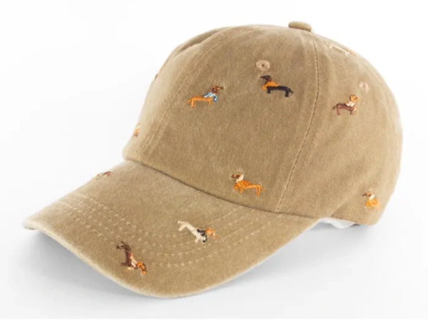 Producto - Gorra Bordada Perro salchicha Beige - 1