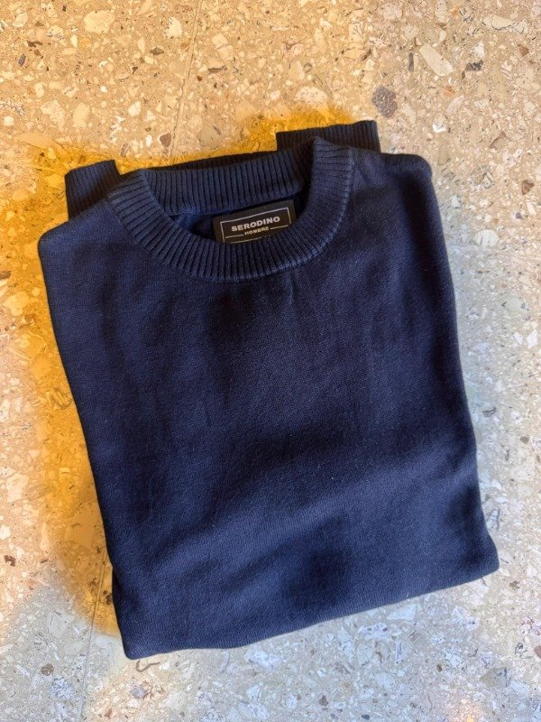 Producto - Sweater serodino cuello redondo negro