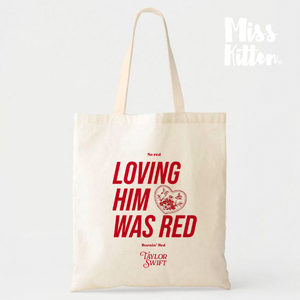 Producto - TOTE BAG TAYLOR SWIFT LOVING HIM WAS RED