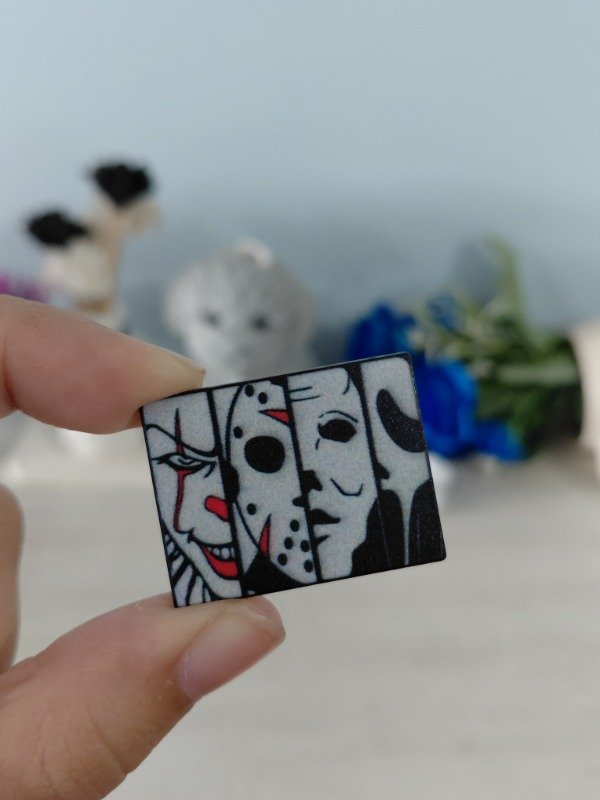 Producto - Pin metalizado - Clásicos del terror #1476