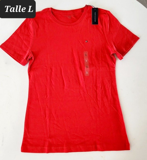 Producto - Remera manga corta Tommy Hilfiger talle L roja lisa