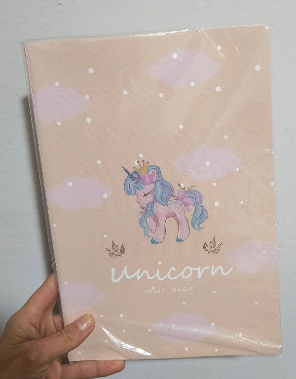 Producto - Cuaderno unicornio (17 x 25 cm - 24 h rayadas )