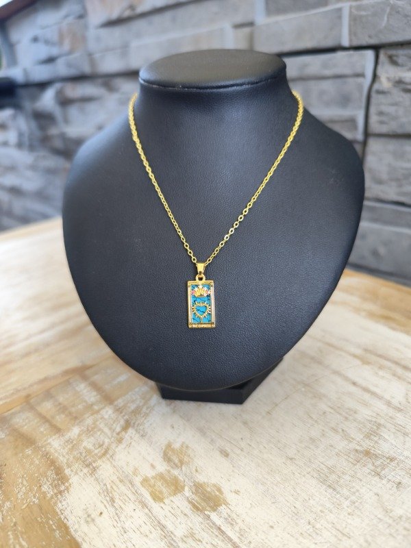Producto - Collar carta tarot modelo 2. Acero dorado.