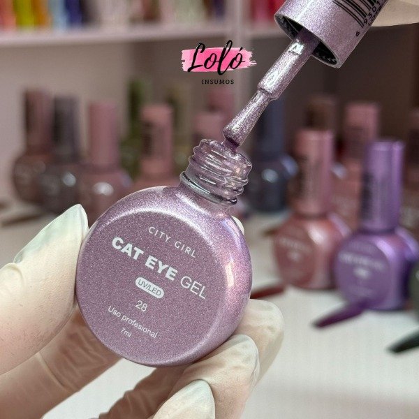 Producto - Esmalte semi 7ml City Girl Cat Eye - 28