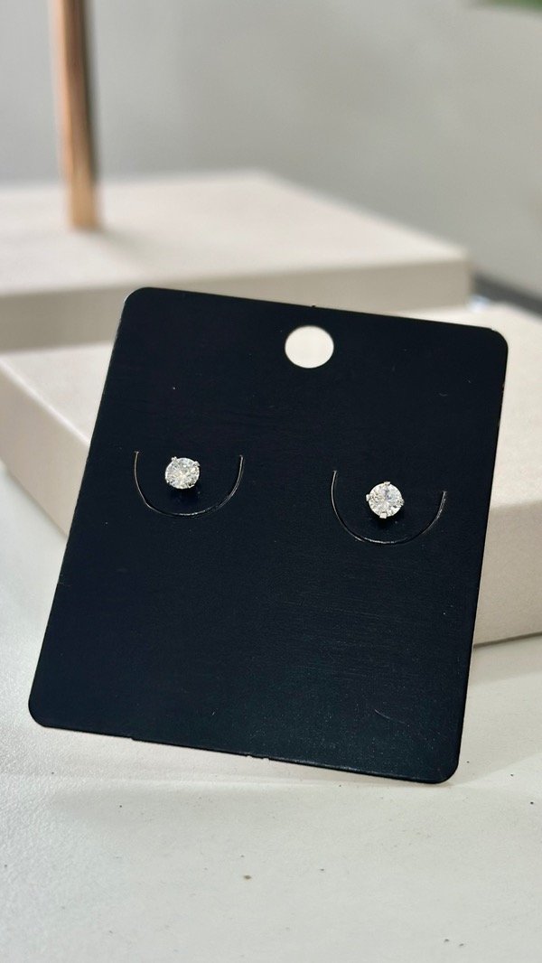 Producto - Aros punto de luz P con cuatro engarces laminado en rodio