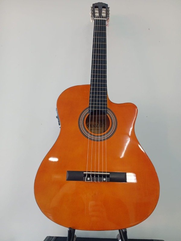 Producto - GUITARRA CON CORTE AMPLIFICADA EQUALIZADOR 3 BANDA
