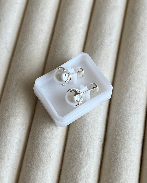 Producto - Abridores símil perla engarzada de plata 925