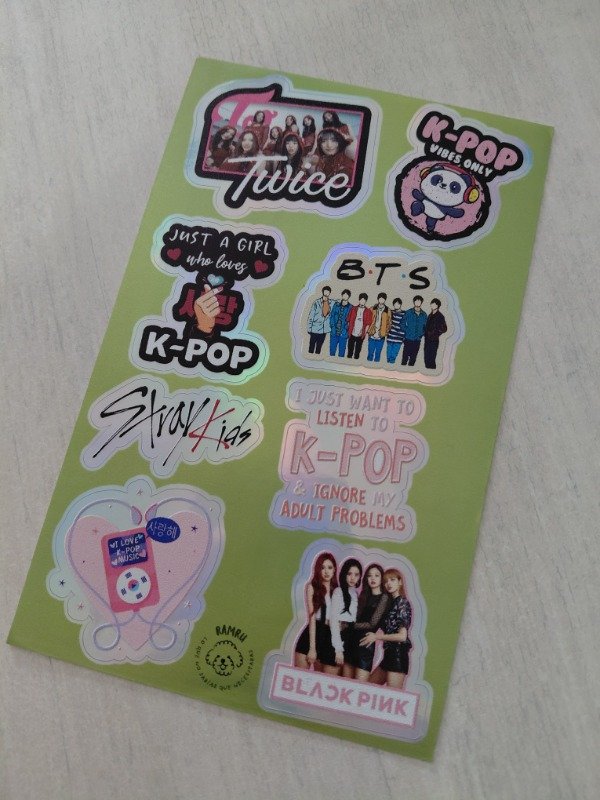 Producto - Planchitas de stickers - K-pop