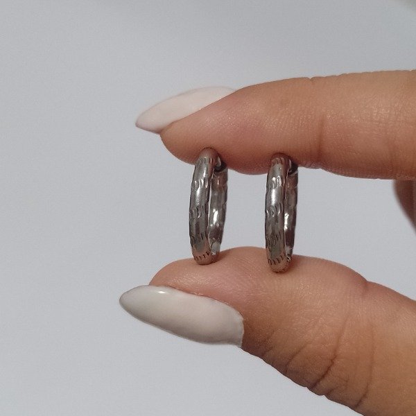 Producto - Argollas clic caladas 1,2cm AQ 40193
