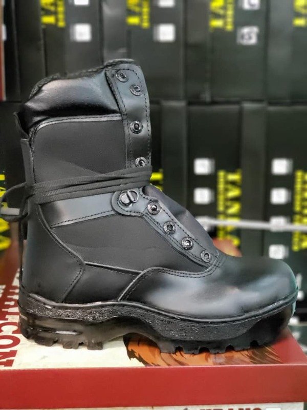 Botas de seguridad: El calzado de protección que necesitas.