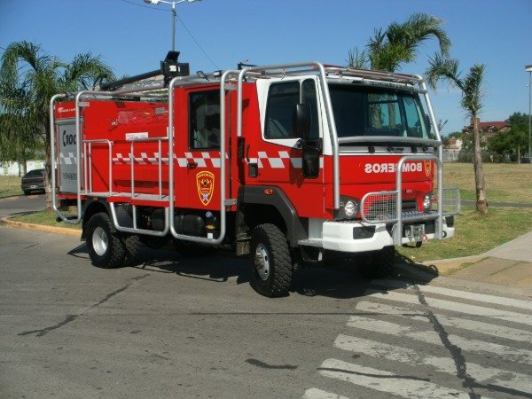 Producto - Unidad Forestal Modelo WF-2500 sobre Ford cargo 1119 4x4