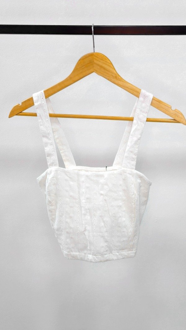 Producto - top blanco flores