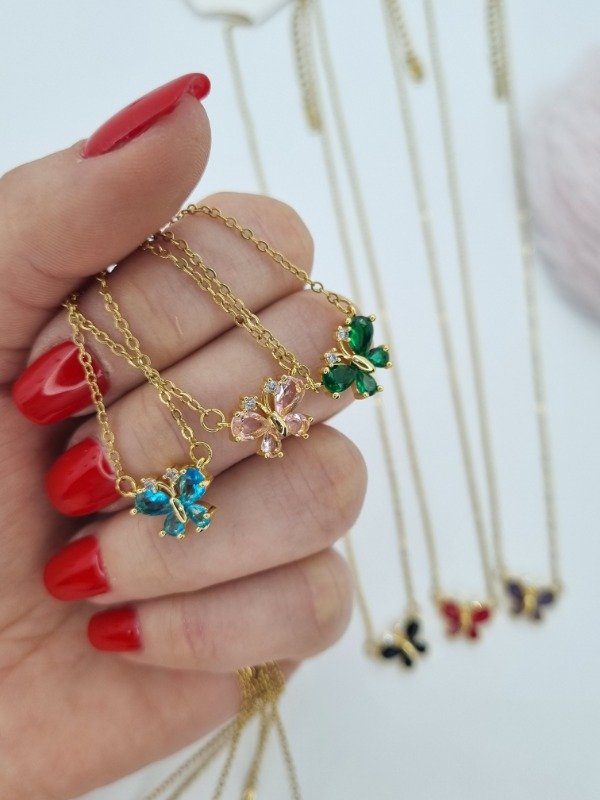 Producto - Cadena acero dorado dije mariposa mini gema