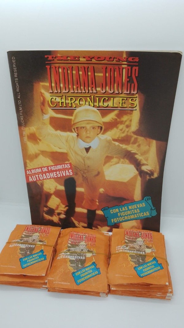 Producto - Álbum vacío + sobres - Crónicas del joven Indiana Jones