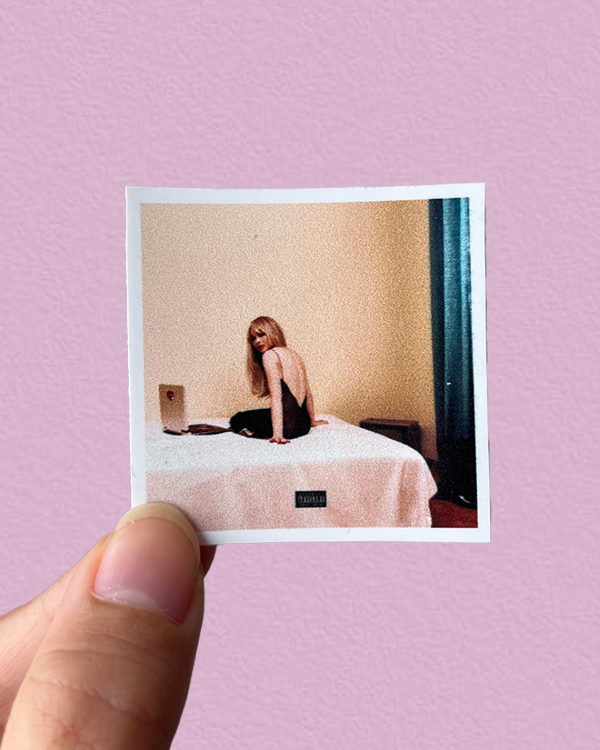 Producto - EMAILS I CANT SEND - Sticker individual Sabrina Carpenter