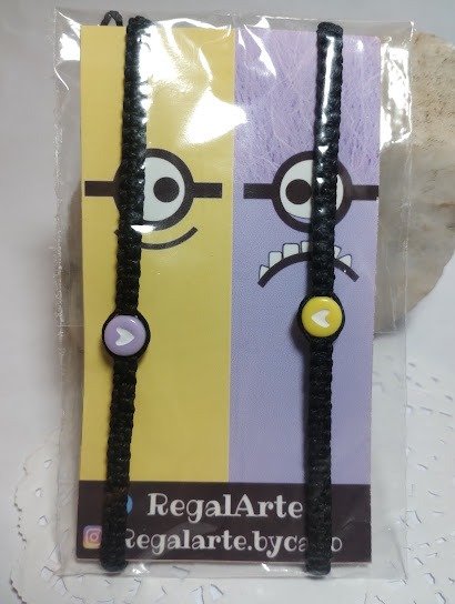 Producto - Pulsera de Hilo Encerado con Dije de Corazón (pastilla Plastica)