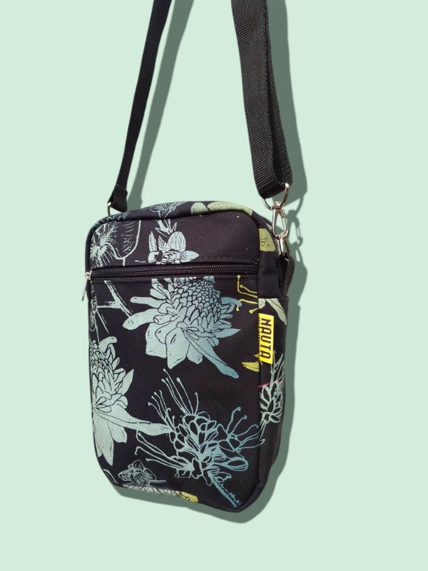Producto - Morral "Flores exóticas"